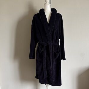 Nautica Black Plush Robe